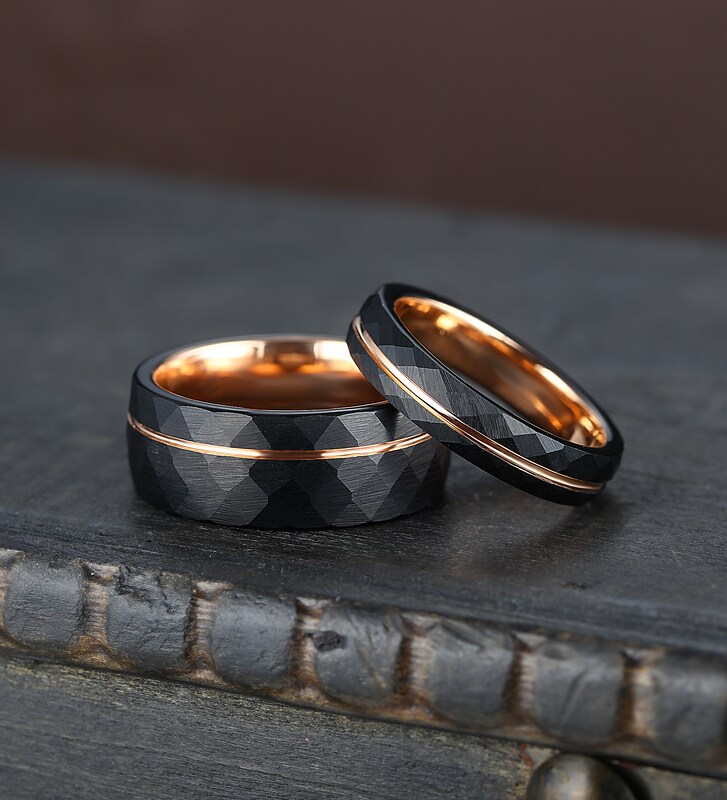 Men's wedding band, rose gold strip, black hammered tungsten carbide ring, gift for him, men's wedding ring, black ring, comfort fit ring